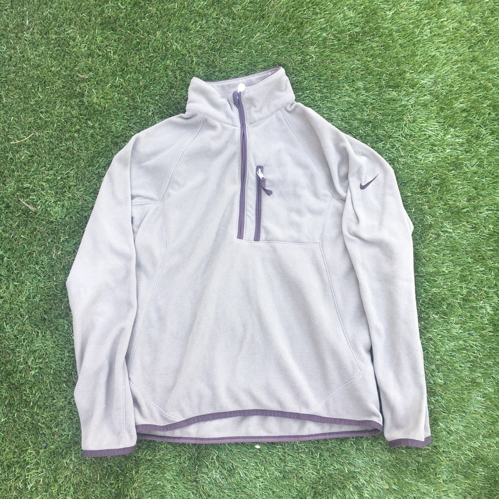 Nike 1/4